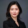 数字内容运营专家王雅琴头像，女性专家形象，职业装扮专业